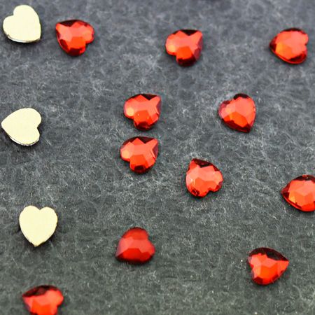 Rhinestones curly red heart 4x5,5 mm